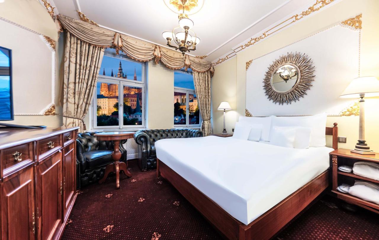 Hotel General Old Town Prague Extérieur photo