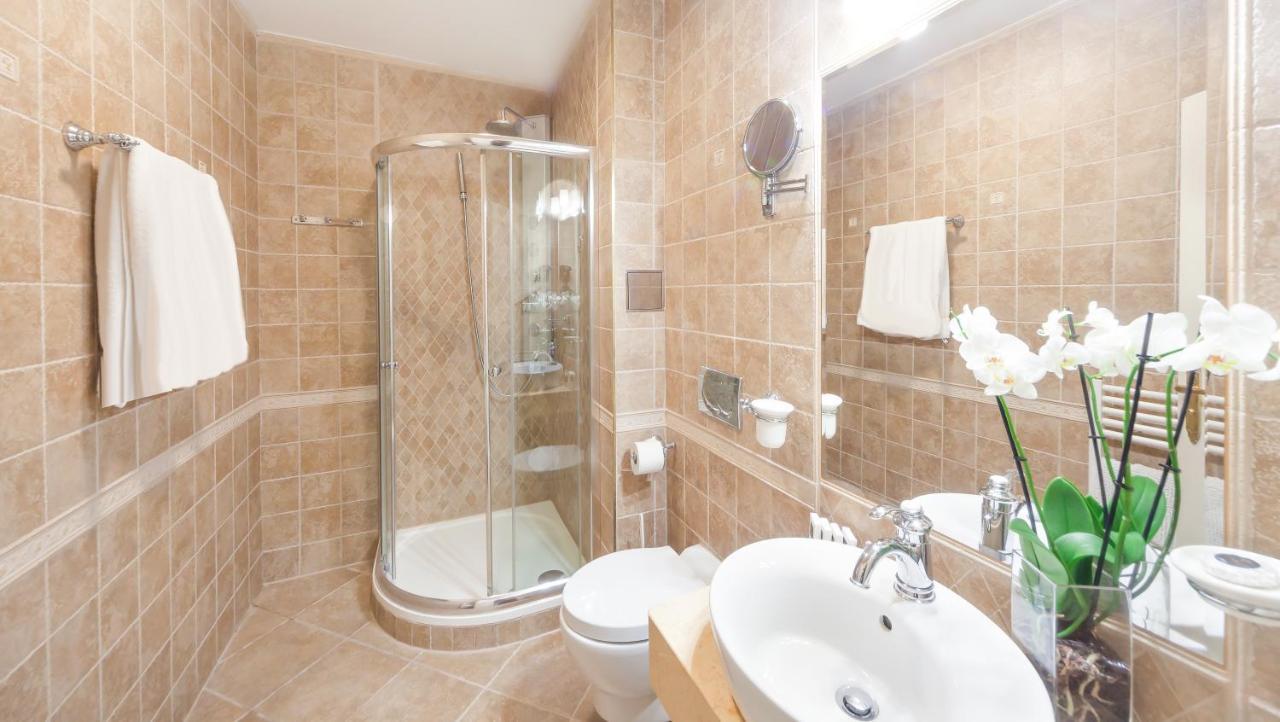 Hotel General Old Town Prague Extérieur photo