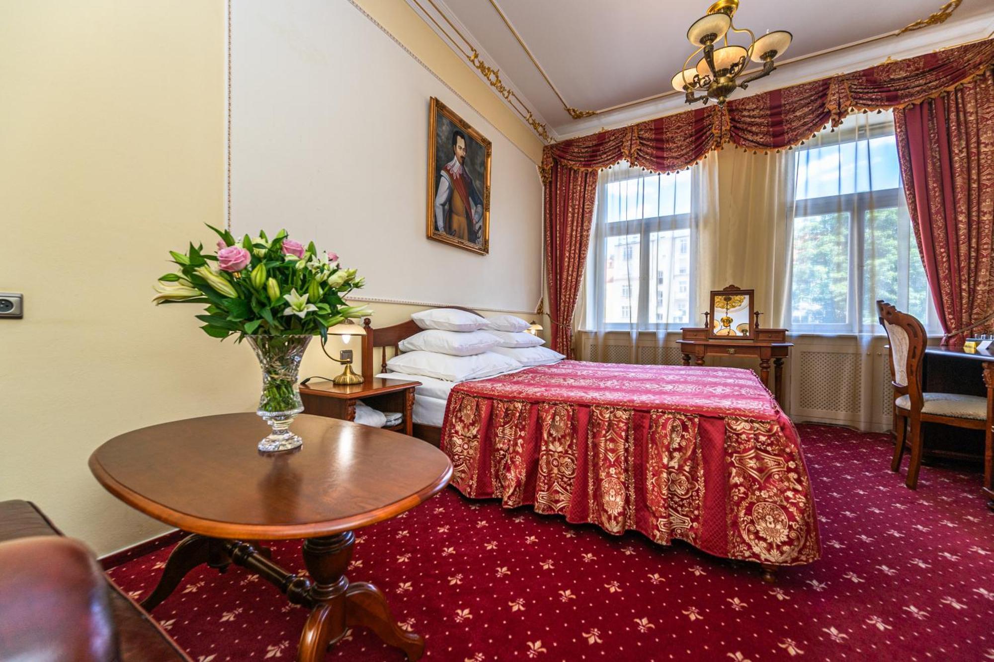 Hotel General Old Town Prague Extérieur photo