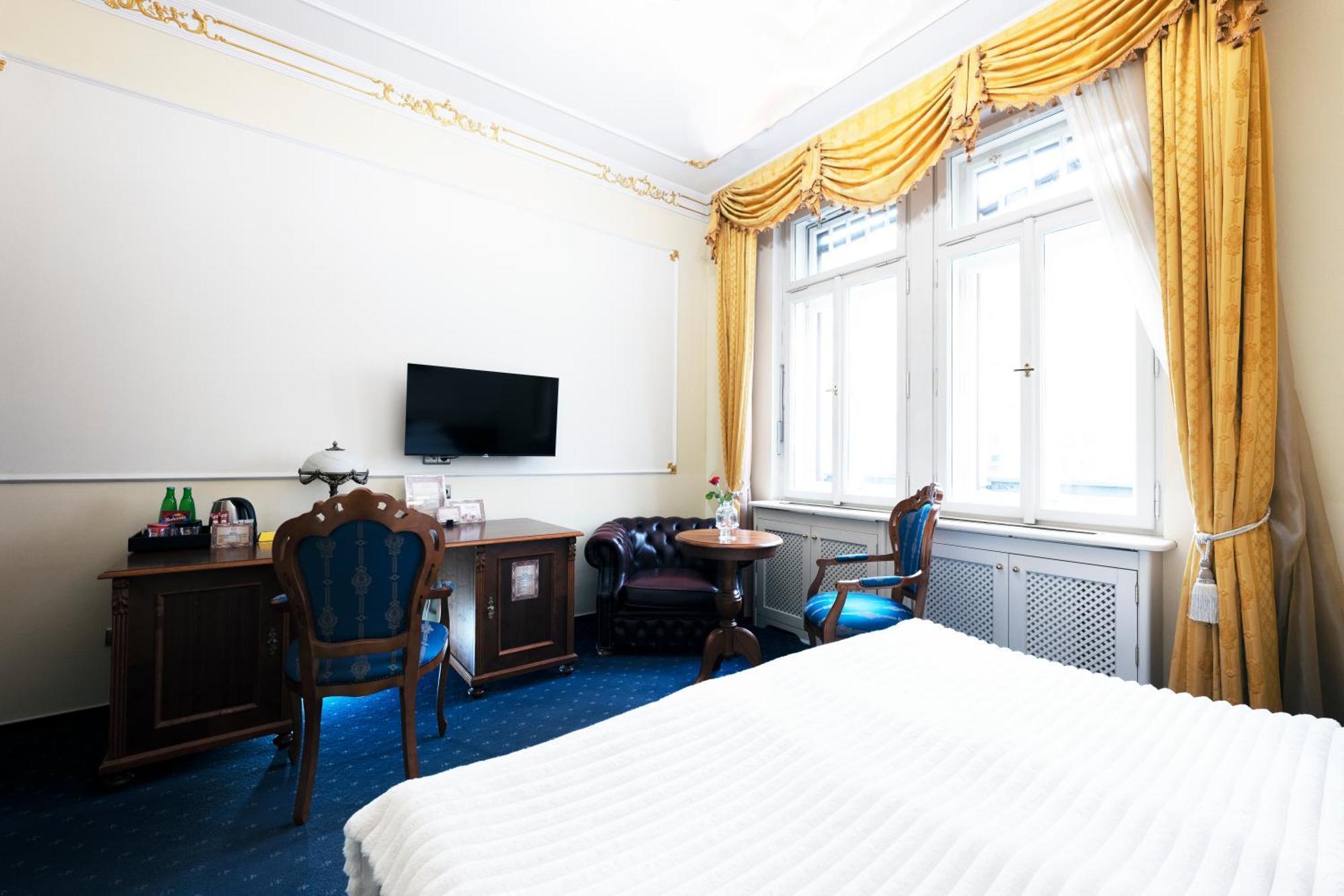 Hotel General Old Town Prague Extérieur photo